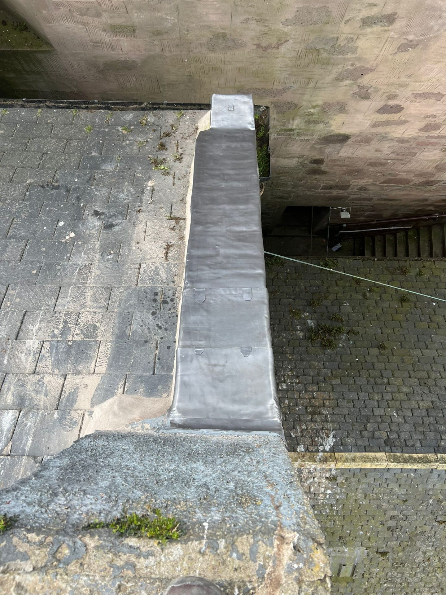 Lead Parapet Flashing